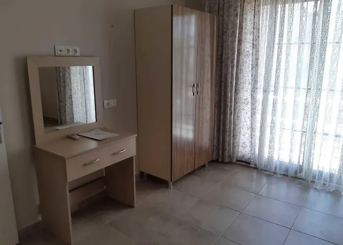 Portakal Butik 셀리미예